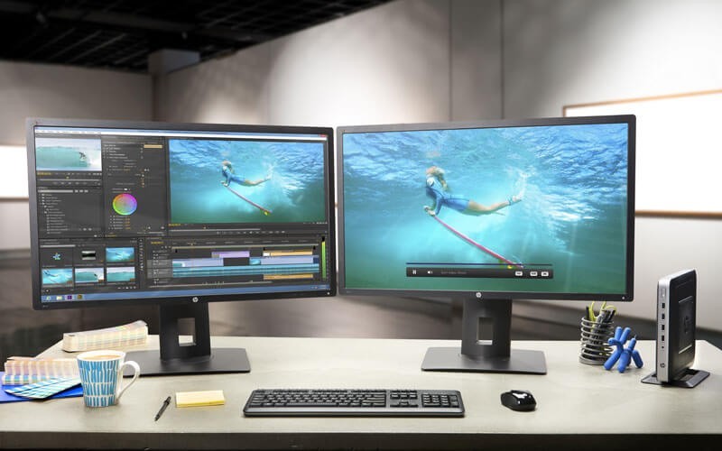 HP thin client naast HP monitoren